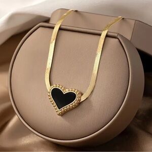 Gold Heart Pendant Necklace